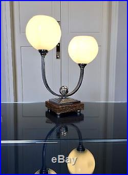 Lampe de table Art Déco Moderne Chrome Onyx Opaline