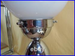 Lampe de table Chromée Art Déco Vintage