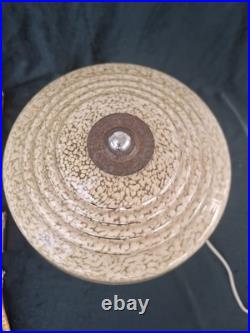 Lampe de table bois métal abat-jour verre moucheté, Style Art Deco, Vintage