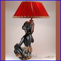 Lampe de table design africaniste des années 50