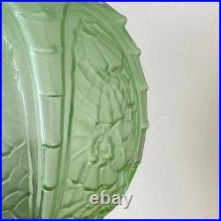 Lampe de table globe verre art déco ancien moulé vert pied en laiton LAMP-7685