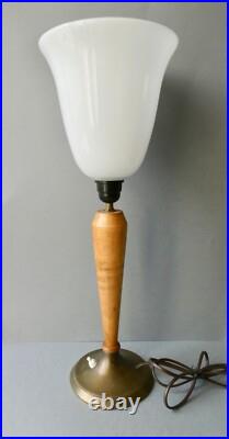 Lampe en métal, bois et opaline, style Mazda, Art Deco, années 60