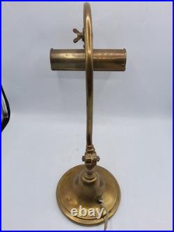 Lampe orientable de piano ou notaire en laiton Art Déco début XXème