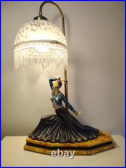 Lampe style art déco danseuse Clara inspiré de l'oeuvre de Demetre Chiparus
