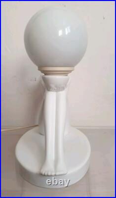 Lampe table faience sculpture femme vintage 70 globe verre style art deco