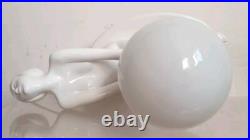 Lampe table faience sculpture femme vintage 70 globe verre style art deco