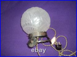 Lampe / veilleuse Muller delatte Art Déco Verre Pressé moulé pied fer forge
