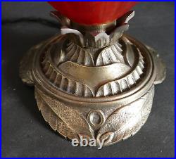 Lampe veilleuse tulipe Art Déco aux hortensias HETTIER-VINCENT & MULLER