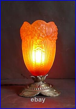 Lampe veilleuse tulipe Art Déco aux hortensias HETTIER-VINCENT & MULLER