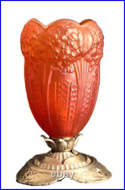 Lampe veilleuse tulipe Art Déco aux hortensias HETTIER-VINCENT & MULLER