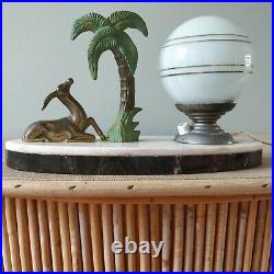 Lampe vintage palmier gazelle antilope art déco globe opaline socle marbre