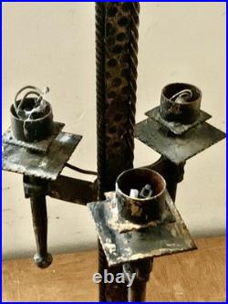 Lampe vintage tripode art deco fer forgé ferronnerie d'art signée FERRO ARTE