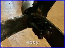 Lampe vintage tripode art deco fer forgé ferronnerie d'art signée FERRO ARTE