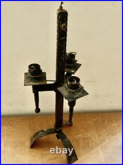 Lampe vintage tripode art deco fer forgé ferronnerie d'art signée FERRO ARTE