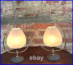 Lampes (la paire) Arlus métal et opaline 1950'S