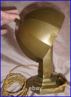 MORAND PARIS Rare lampe champignon à gradins en laiton Art Déco / Moderniste