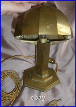 MORAND PARIS Rare lampe champignon à gradins en laiton Art Déco / Moderniste