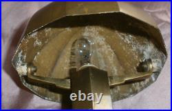 MORAND PARIS Rare lampe champignon à gradins en laiton Art Déco / Moderniste