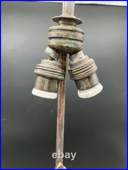 Magnifique pied de lampe sculptural vintage Dauphin en métal argenté Art Deco