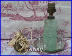 Maison Desny Lampe Moderniste 17 carrés de verre empilés socle Miroir 17cm