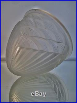 Obus pour centre de lustre, lampe champignon Art Déco signé Schneider Era Muller