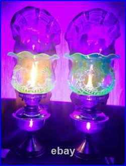 Ouraline Paire de Lampe pétrole cuivre Art Déco Oil Lamp Uranium Glass Vaseline