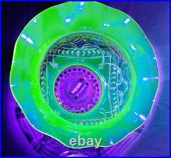 Ouraline Paire de Lampe pétrole cuivre Art Déco Oil Lamp Uranium Glass Vaseline