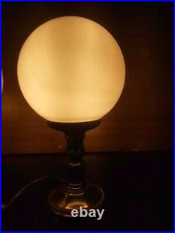 PAIRE LAMPE ART DECO 1950 60 vintage BILBOQUET GLOBE OPALINE LAITON CUIVRE