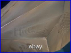 Paire de Lampe de bureau Art Déco en bronze tulipe en verre pressé signé Hubens