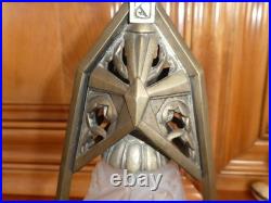 Paire de Lampe de bureau Art Déco en bronze tulipe en verre pressé signé Hubens