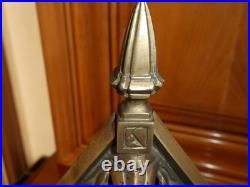 Paire de Lampe de bureau Art Déco en bronze tulipe en verre pressé signé Hubens