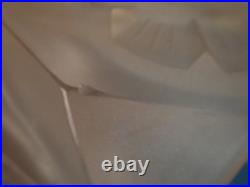 Paire de Lampe de bureau Art Déco en bronze tulipe en verre pressé signé Hubens