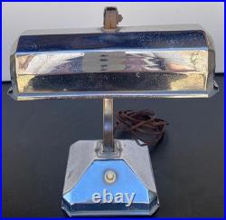 Petite lampe Pirouett Art Déco pied chromé