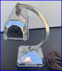 Petite lampe Pirouett Art Déco pied chromé