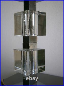 Pied de lampe Moderniste St Adnet Cristal taillé Métal chromé Art Déco Luminaire