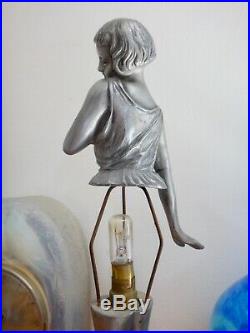 Pied de lampe à décor d'une danseuse époque ART DECO 1930
