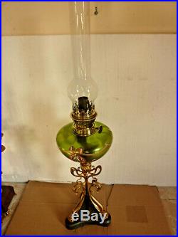 Rare et trés belle lampe à pétrole Epoque Art Nouveau