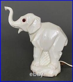 Rare veilleuse Art déco 1930 éléphant en porcelaine blanche H5351