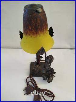 SCHNEIDER Lampe art déco fer forgé 1920 Tulipe pâte de verre pressé signé