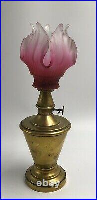 SUPERBE lampe à pétrole essence flamme PIGEON Verre soufflé 1900