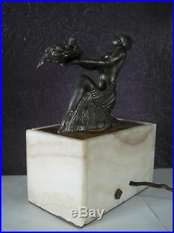 Sculpture lampe art deco 1930 femme et oiseau statue lamp figural woman antique