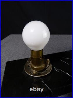 Sculpture statue lampe ancienne art déco régule skieur ski sport d'hivers globe