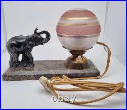 Signée GALLOT Ed? Très belle lampe art déco Eléphant en régule sur socle en ma