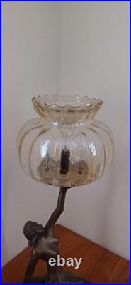 Superbe lampe art déco femme en régule-Globe verre-fonctionnelle