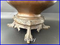 Superbe lampe-vase en bronze, Art déco / Art nouveau, XIXe siècle