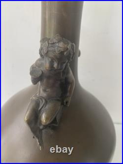 Superbe lampe-vase en bronze, Art déco / Art nouveau, XIXe siècle