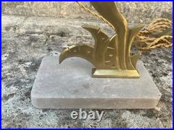 TRES BELLE Lampe ART DECO Antilope de chevet / de bureau