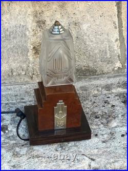 Très belle Lampe skyscraper ART DECO de bureau