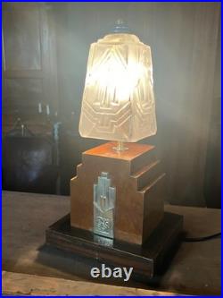 Très belle Lampe skyscraper ART DECO de bureau