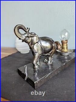 Très belle lampe art déco à décors d'un éléphant